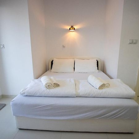 Lake View Double Balcony City Center Apartment In โอครีด ภายนอก รูปภาพ